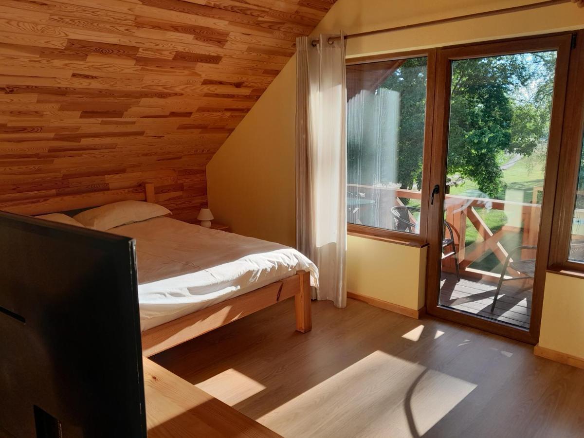 Guest House Vilcini Bernāti Kültér fotó