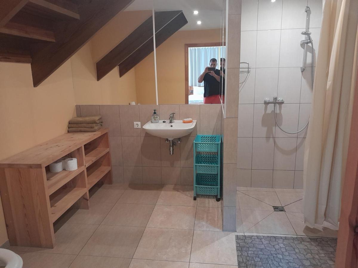 Guest House Vilcini Bernāti Kültér fotó